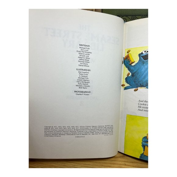 Vintage 1970's The Sesame Street Library Hardbound Book W/ Jim Henson's Muppets - Picture 5 of 9